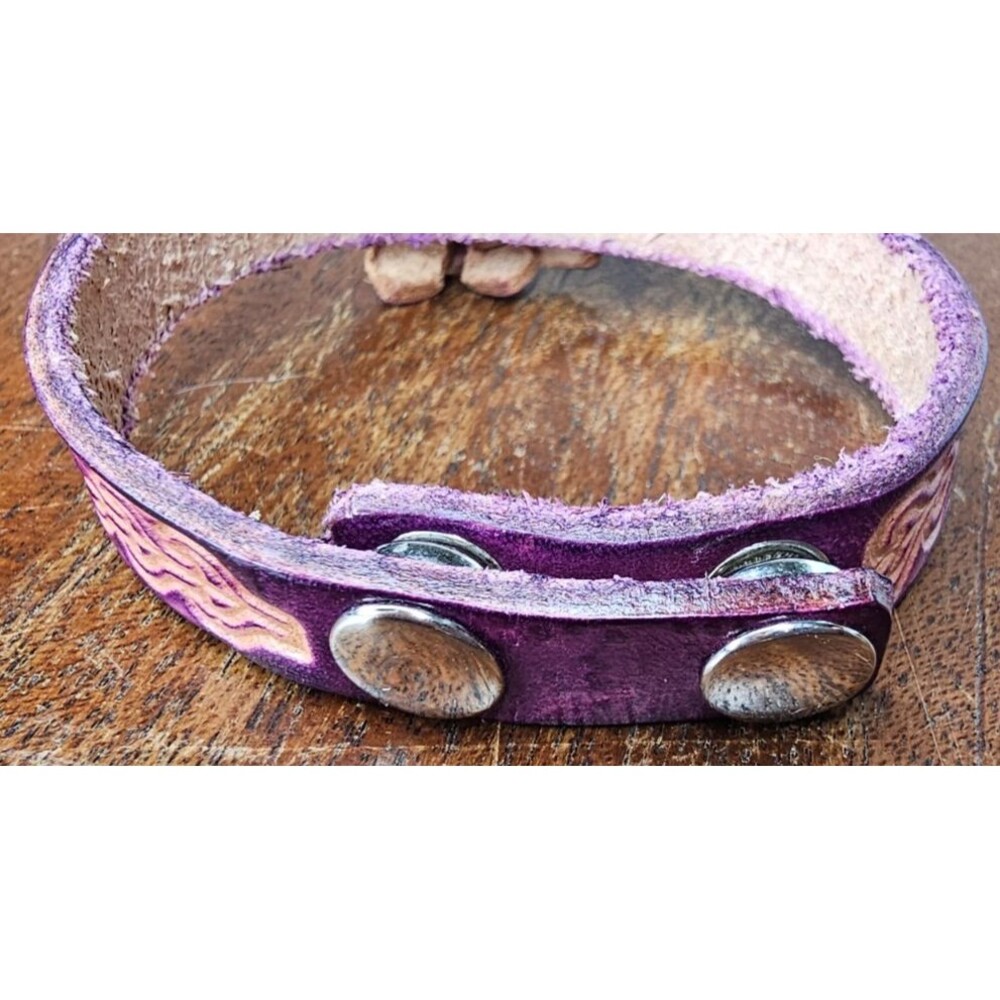 GORGEOUS Pink Green Purple Yellow Leather Snap Close Bracelet - Picture 2 of 4